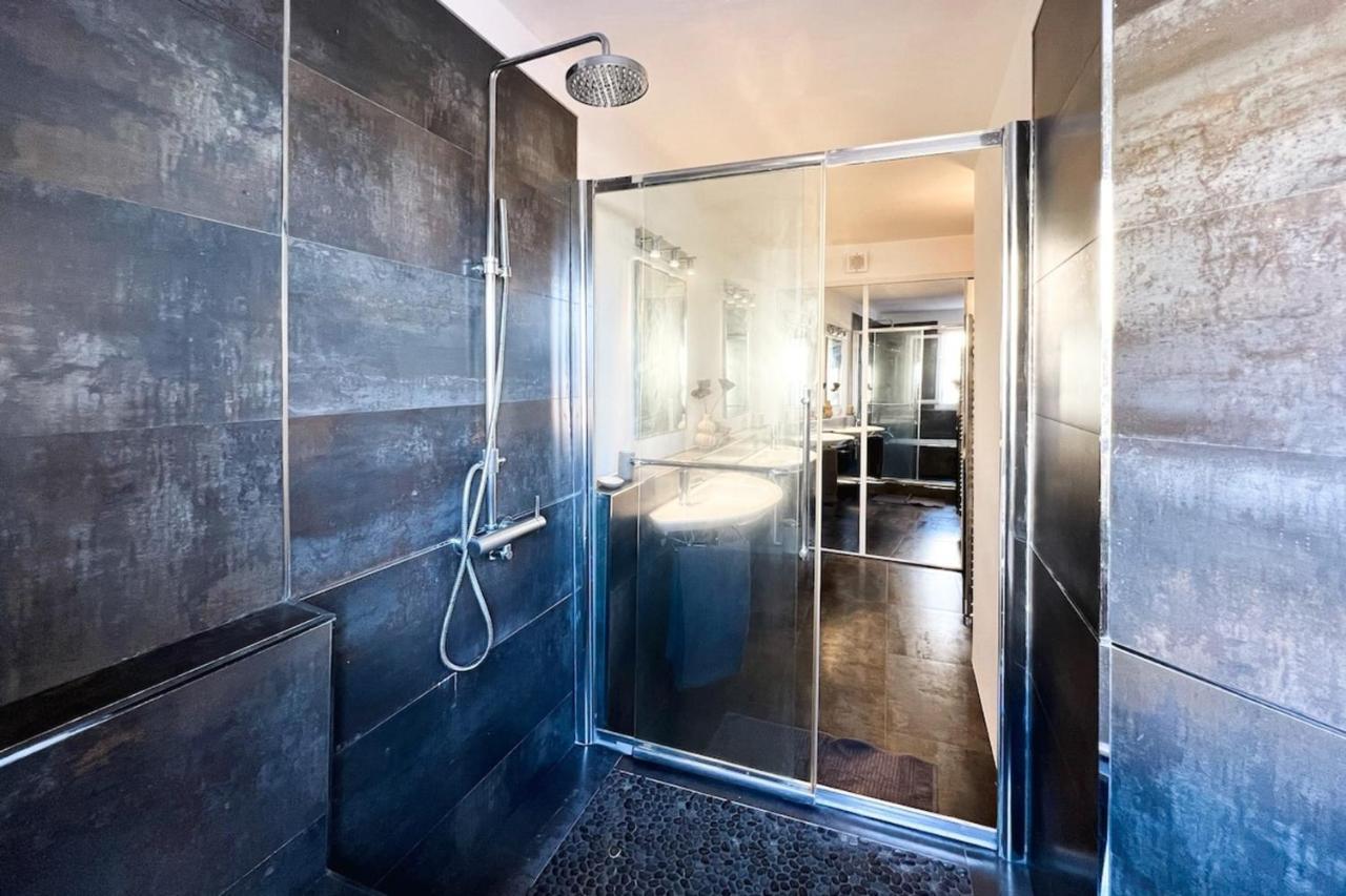 Grand Apt Au Coeur D'Ajaccio - Ac & 5Min Plage Apartment Exterior photo